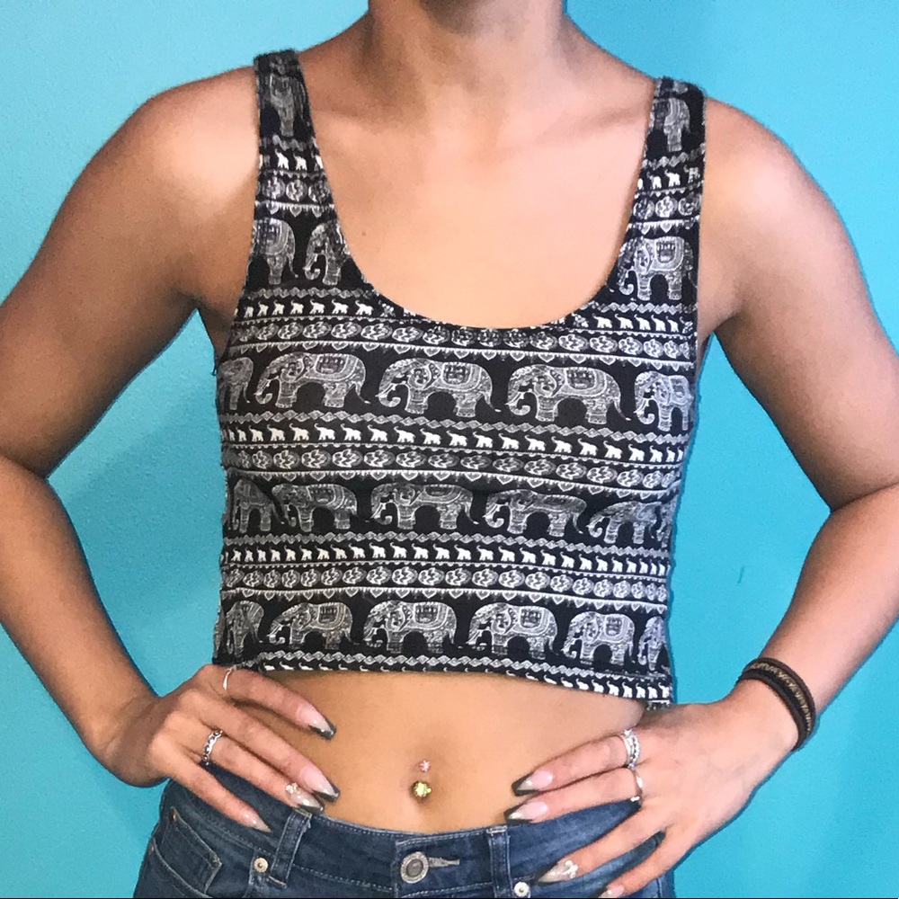 Cropped Tanks - Picture 3 of 3